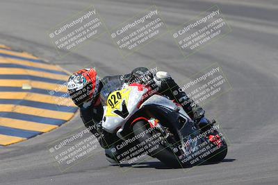media/Oct-07-2023-CVMA (Sat) [[f84d08e330]]/Race 5 Amatuer Formula Middleweight/